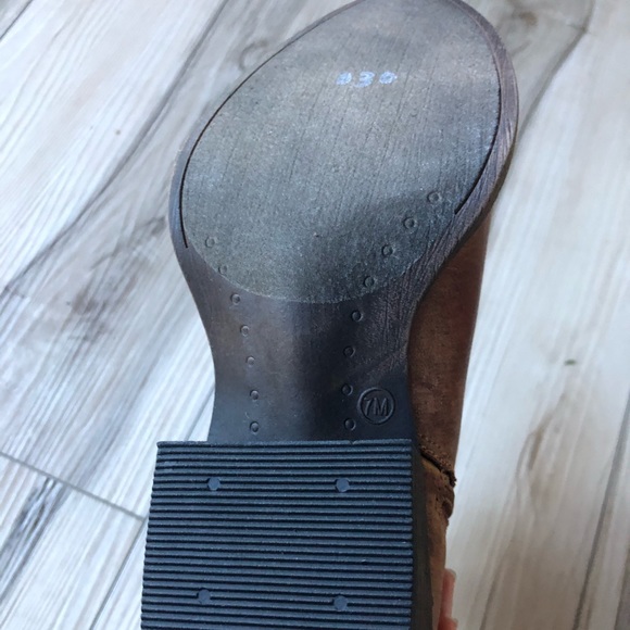 SOLD - Picture 4 of 6